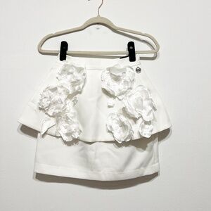 Morphine Fashion 3D Floral Flower Applique Tiered Ruffle Mini Skirt White XS